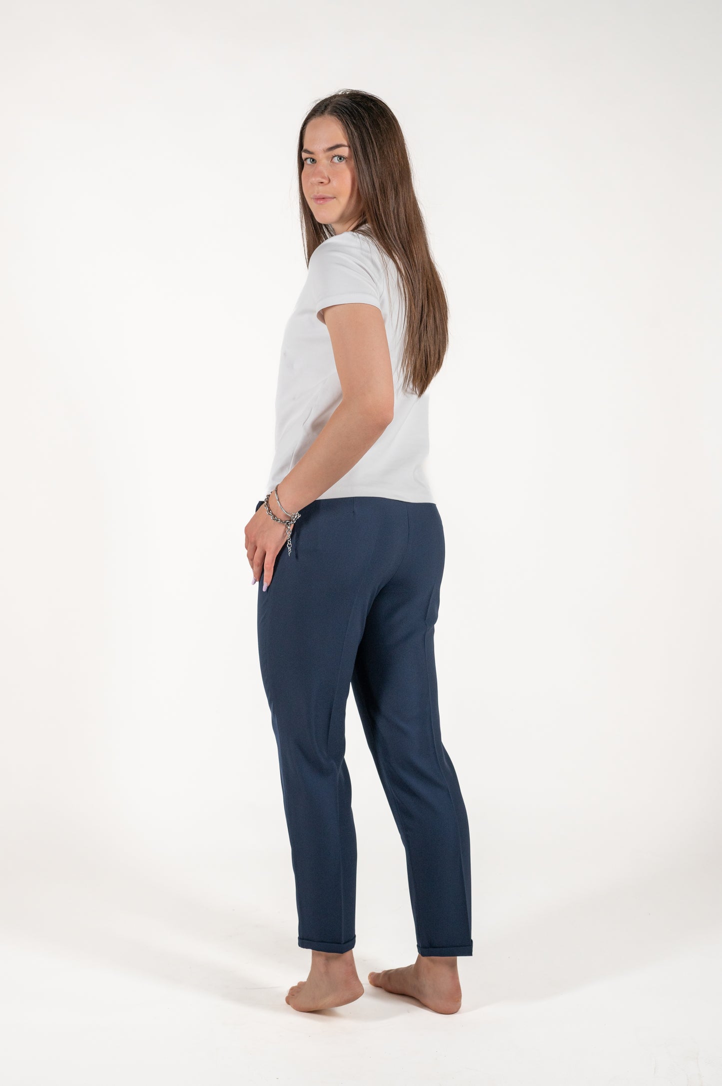 pantalone fluido con risvolto