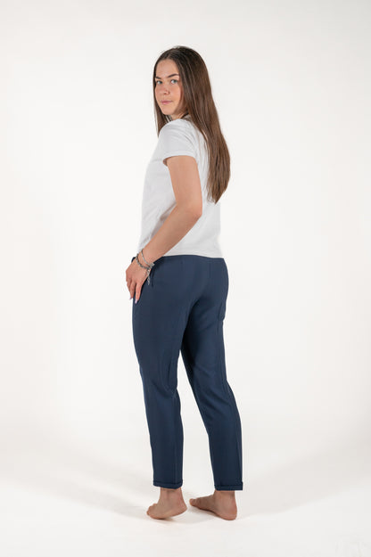 pantalone fluido con risvolto